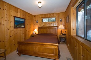 House, Multiple Beds (Wheelehan House - Close to Tahoe City)