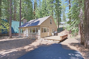 Ferienhaus, Mehrere Betten (Aspen Grove - WALKING DISTANCE TO LAK) | Außenbereich