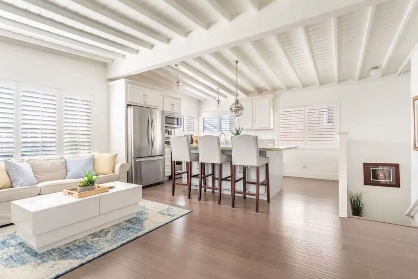 TV, fireplace, stereo