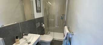 Charming 3 bedroom house in the heart of Ludlow