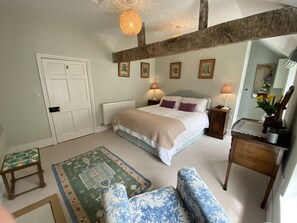 3 bedrooms, iron/ironing board, free WiFi, bed sheets - Charming 3 bedroom house in the heart of Ludlow (Ludlow)