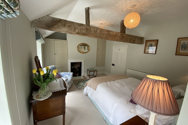 3 sovrum, strykjärn/strykbräda, gratis wi-fi och sängkläder