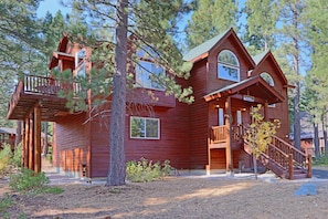 Exterior - Stine Haus - HOT TUB & Beach Access! (Tahoe City)