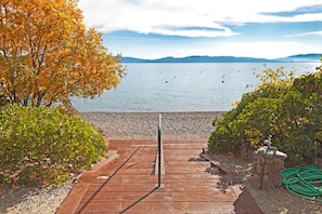 House, Multiple Beds (Sequoia Solitude - WALK TO PRIVATE BE) | Property grounds