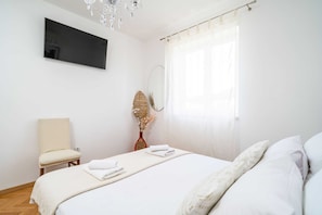 Ferienhaus (Four-Bedroom House with Terrace) | 4 Schlafzimmer, Babybetten, kostenloses WLAN
