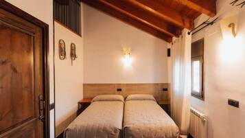 4 sovrum, strykjärn/strykbräda, internet och sängkläder