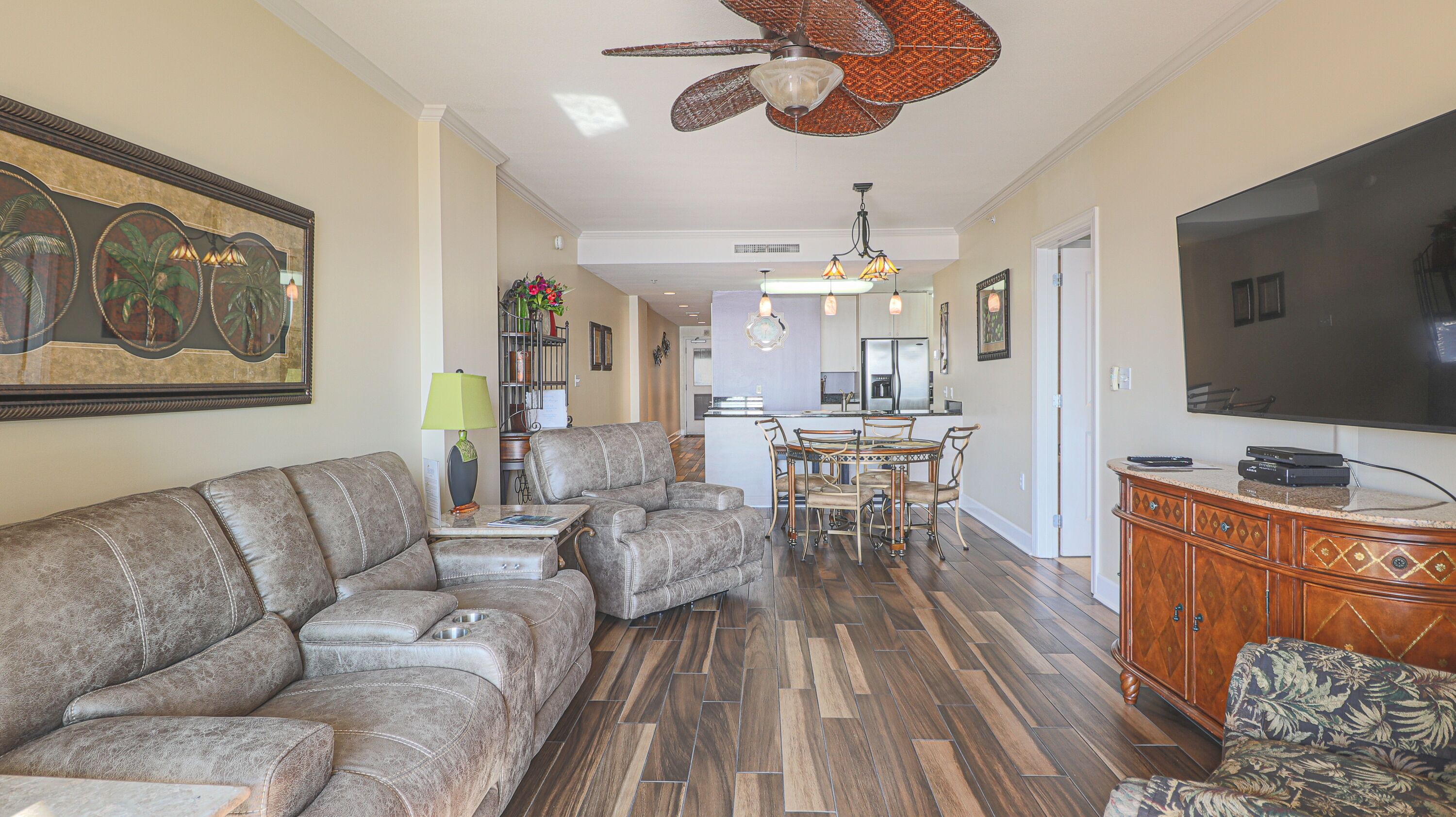 TV 42 polegadas com canais a cabo