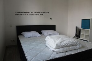 2 عدّة غرف نوم وسرير سفر وواي فاي مجانًا