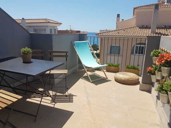Outdoor dining - Ideal Penthouse-Duplex Deluxe, sea views, Moraira. (Moraira)