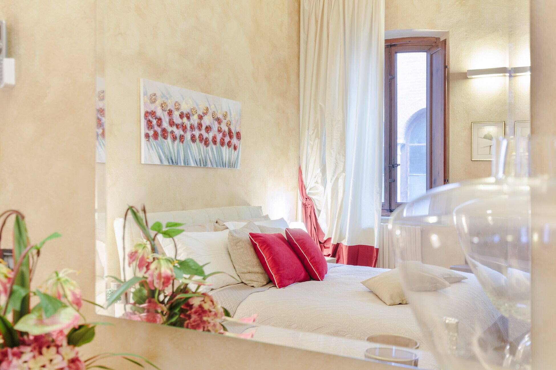 3 soverom, safe på rommet, strykejern/-brett og wi-fi (inkludert)