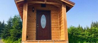 Serene location with mountain and sea views