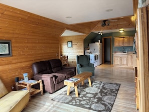 Smart TV, chimenea y impresora