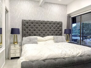 1 slaapkamer, een strijkplank/strijkijzer, gratis wifi, beddengoed