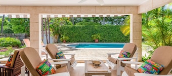 Luxury Private Villa w/Beach Access, Private Garden & Generous Pool Housekeeping