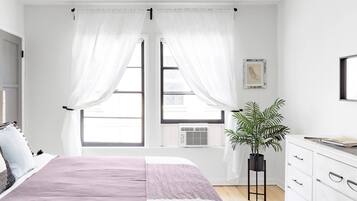 2 bedrooms, desk, iron/ironing board, free WiFi