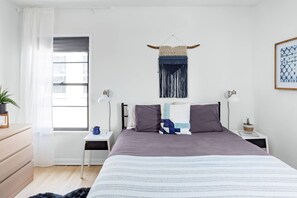 2 bedrooms, desk, iron/ironing board, free WiFi