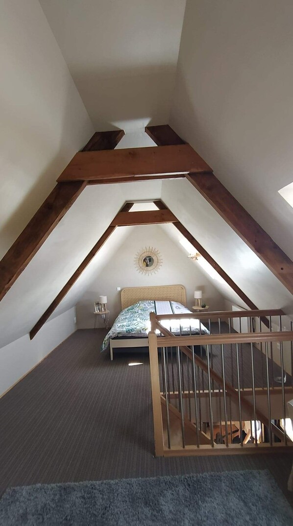 1 bedroom, iron/ironing board, WiFi