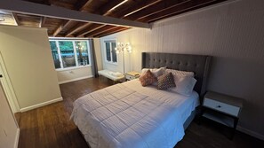 3 Schlafzimmer, Schreibtisch, kostenloses WLAN, Bettwäsche