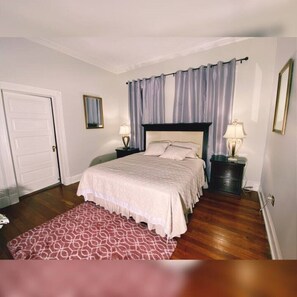 2 bedrooms - Spanish-Town Duplex - Downtown/Baton Rouge, LA (Baton Rouge)