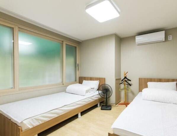 Julien 1 | Free WiFi, bed sheets - Guesthouse Julien (Seoul)
