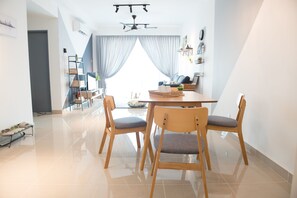 Dining - Nordic Stay @ Seri Kembangan (Seri Kembangan)