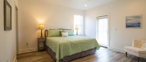 8 bedrooms, iron/ironing board, WiFi, bed sheets