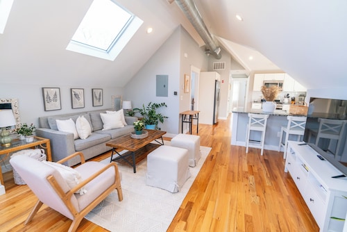 Skylight - Your Happy Place