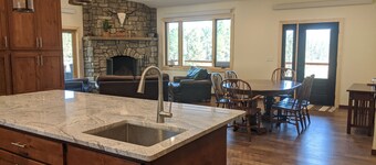 Custer Area Retreat on 40 Acres: Hot Tub, Fire Pit, Trails & Views