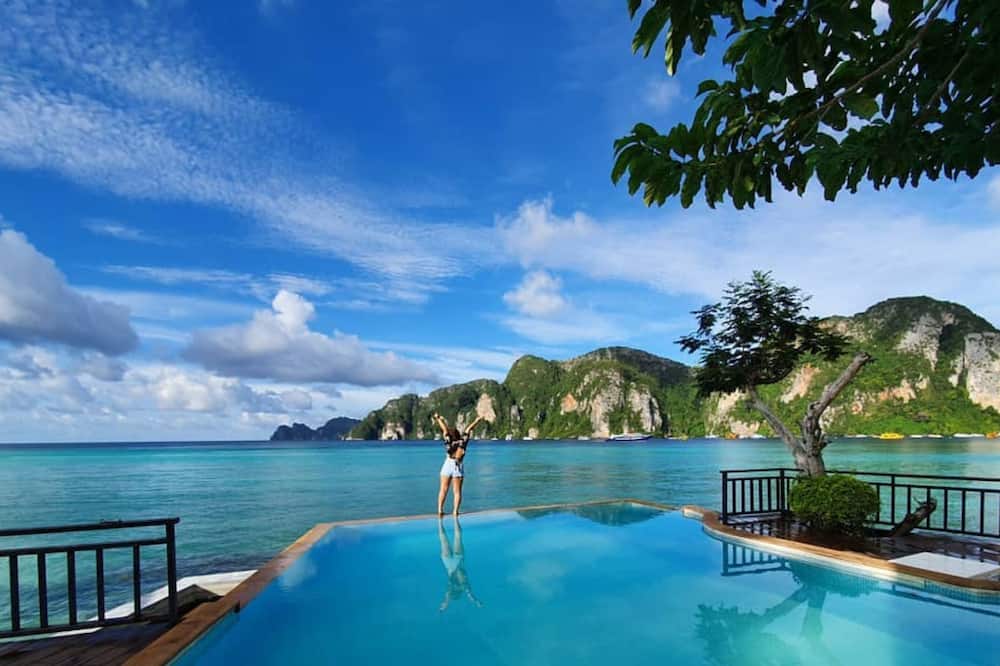 Phi Phi Don Chukit Resort