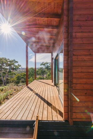 Terrace/patio - Sensational Views - Best in the Southern Highlands (canyonleigh)