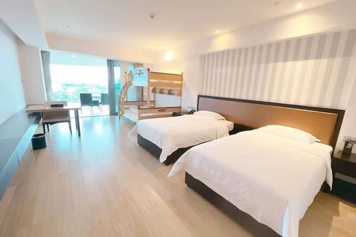Blackout drapes, iron/ironing board, free WiFi, bed sheets