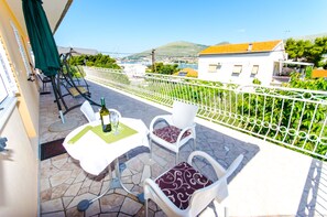 Studio (Studio with Balcony and Sea View) | Balcony - Apartments Ivana (Trogir)