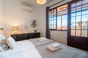 3 dormitorios, tabla de planchar con plancha, wifi y ropa de cama