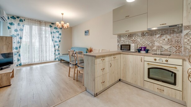 Apartment (1 Bedroom) | Private kitchen - Bright and Newly Refurbished Apartment Near Center (Sofia)