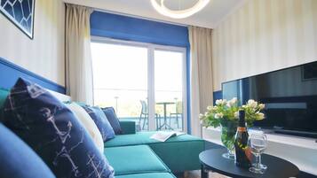 Deluxe-Apartment, 1Â Queen-Bett und Schlafsofa, Poolzugang, Parkblick (NTD610) | Wohnbereich