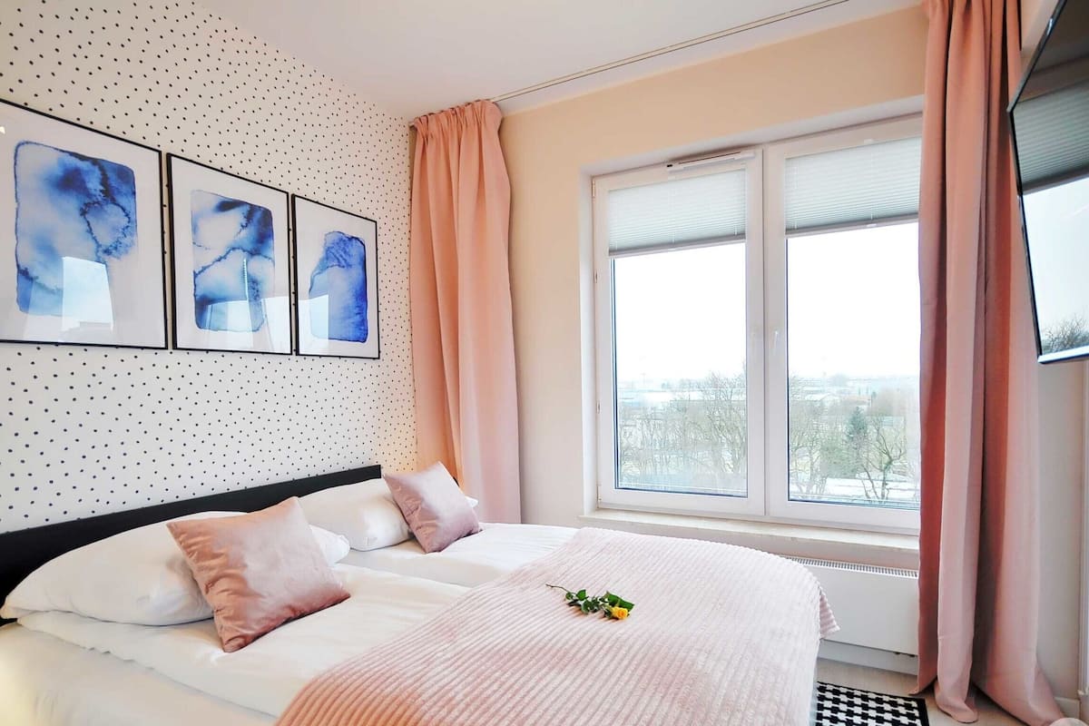 Deluxe Apartment, 1 Queen Bed with Sofa bed, Pool Access, Pool View (NTD603)