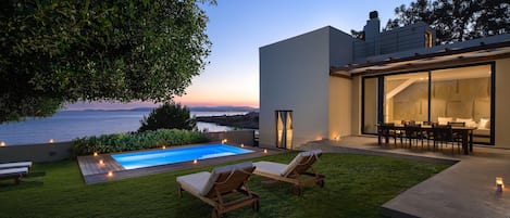 Pool | Outdoor pool