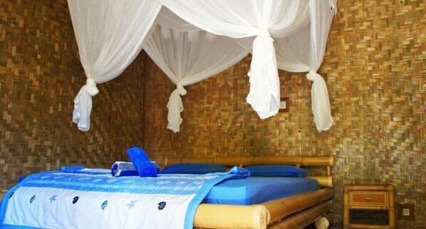 مكتب وواي فاي مجانًا