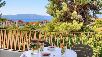 Apartment (Nava) | Balcony