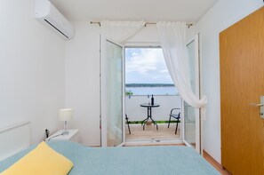 4 makuuhuonetta, ilmainen Wi-Fi