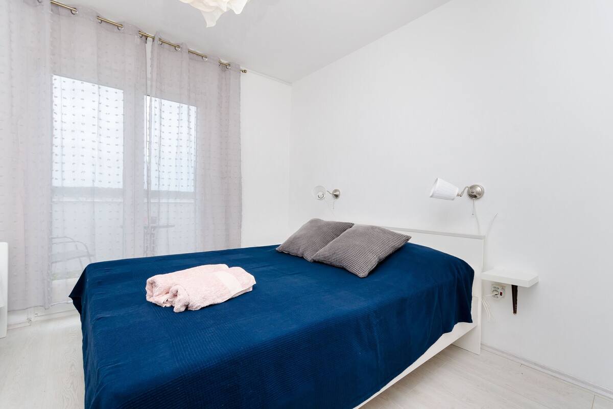 4 bedrooms, WiFi (free)