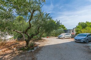 Free self parking