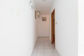 Departamento (A3) | Pasillo