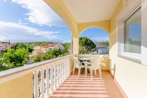 Balcony - Apartments Alex (Lopar)