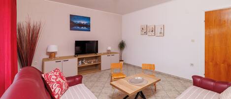 Apartment (A3) | Living room