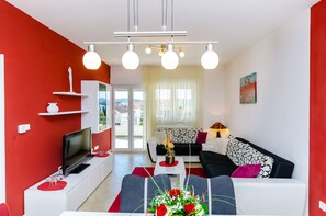 Living room - Apartments Palm Tree (Okrug)