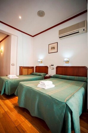 Chambres insonorisées, Wi-Fi gratuit, draps fournis