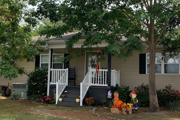 Front Entrance & Porch