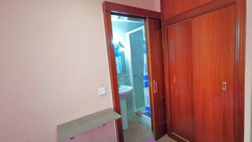 Double Room, 1 Double Bed, Private Bathroom