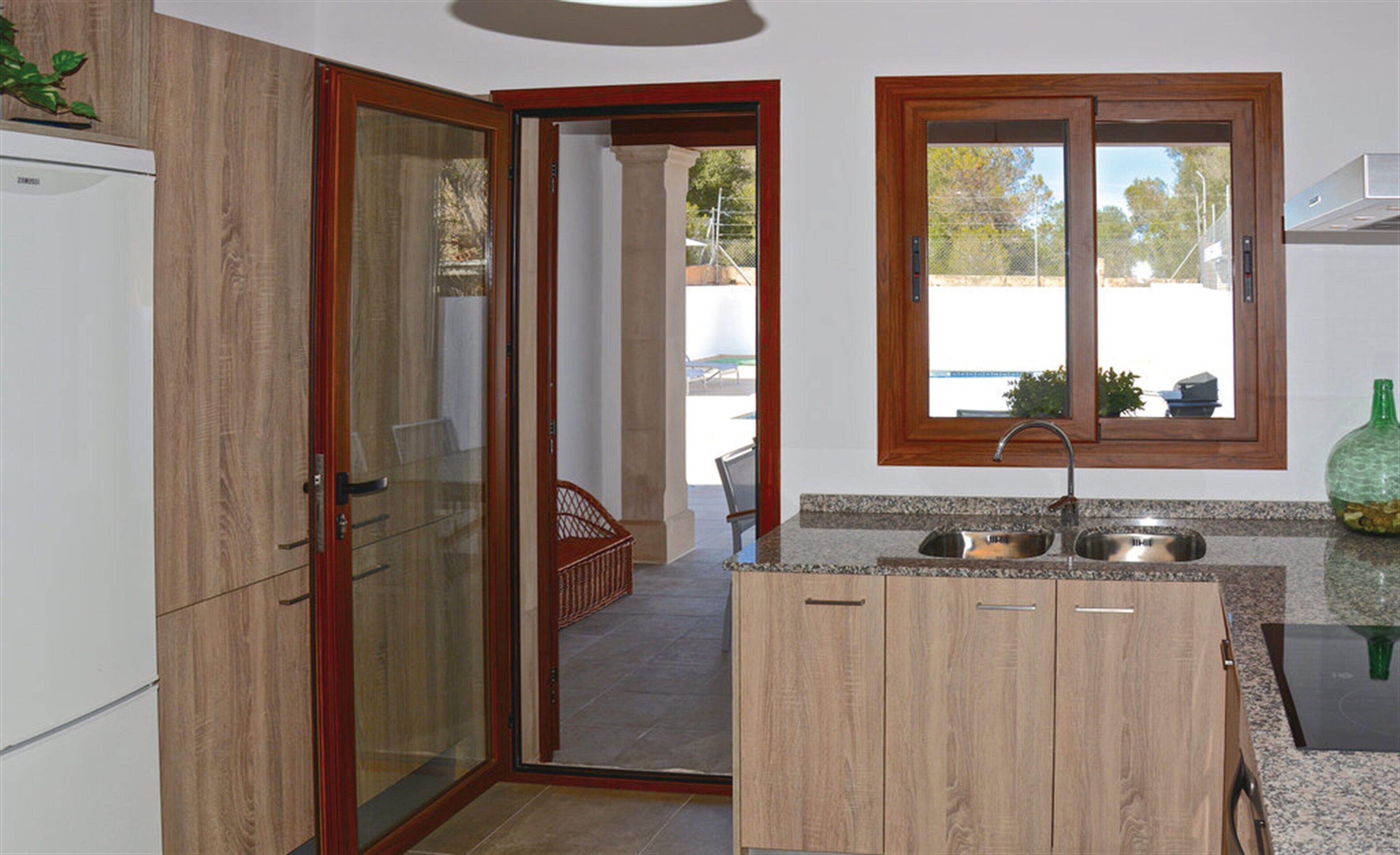 Nhà phong cách cổ điển | Bếp riêng